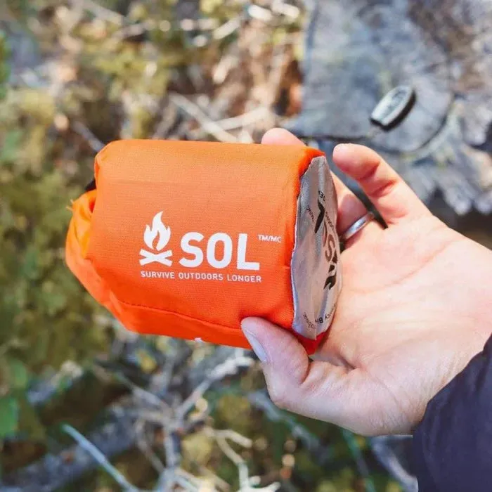 Emergency Bivvy w/ Rescue Whistle